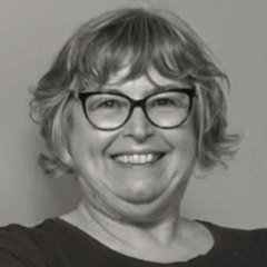 Manuela Bletzer